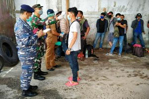 44 TKI Ilegal Berasal Dari Malaysia Diamankan TNI Di Perairan Labura
