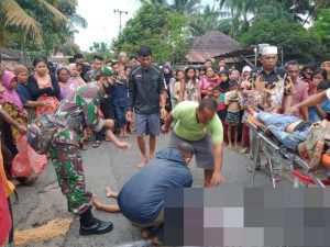 Tersenggol Dump Truck Yang Ugal-Ugalan, Bocah Lima Tahun Tewas Bersama Bibinya