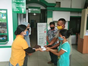 PT Efarina Etaham Bantu Biaya Perawatan Bayi Kembar