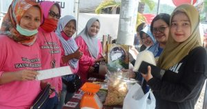 Kabar Baik!  Komunitas Kaum Perempuan Tabagsel Gelar Pasar Murah
