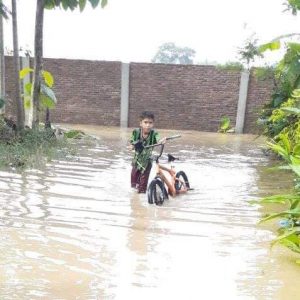 Pengembang Perumahan Bangun Tembok, Pemukiman Warga Kebanjiran