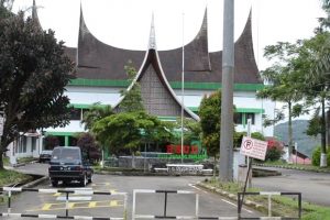 Pasien Positif Covid-19 Didominasi Tenaga Medis, Rumah Sakit di Padang Panjang Tutup