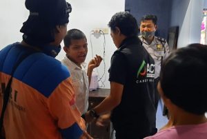 Kasihan!. Anak Gangguan Jiwa, Ibu Lumpuh