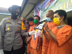 Hanya Diupah Rp250 Ribu/Paket, Penarik Betor di Padangsidimpuan Ini Tega Rusak Generasi Bangsa