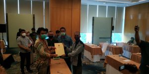 Bobby-Aulia dan Akhyar-Salman Belum Memenuhi Syarat