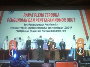 Akhyar-Salman No 1, Bobby-Aulia No 2