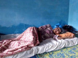 Kini, Nenek Asiah Tidak Punya Tempat Tinggal 