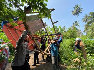 Grebek Lokasi Narkoba Di Sidimpuan, Polisi Amankan 10 Orang Warga