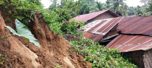 Curah Hujan Tinggi, 32 Rumah di Simalungun Rusak Tertimbun Longsor
