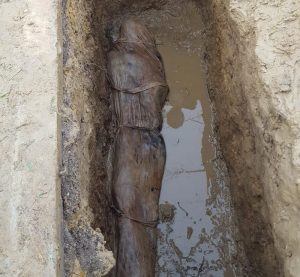 Dipindahkan, Ternyata Jasad Kiai Ini Masih Utuh