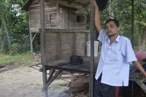 Kisah Zul Makmur, Penderita Stroke Yang Tinggal Sebatang Kara di Gubuk Reok di Mandailing Natal