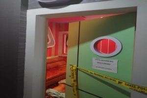 Selingkuhi Istri Orang, Pria Ini Tewas Digorok di Ruangan Karaoke