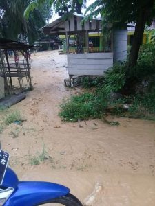 Sungai Kali Mati Meluap, Desa Labuhan Rasoki, Sidimpuan Banjir