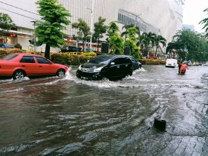 Hujan Deras Guyur Kota Medan, Banjir Disejumlah Ruas Jalan