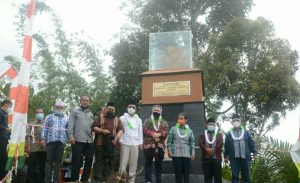 Tugu Kalpataru Hatabosi Marancar Diresmikan
