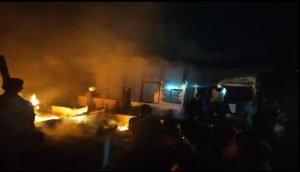 Selamatkan Nyawa Cucu, Seorang Lansia di Taput Tembus Api Yang Membakar Rumahnya