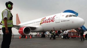 Cuaca Buruk, Pesawat Garuda dan Batik Air Mendarat Darurat