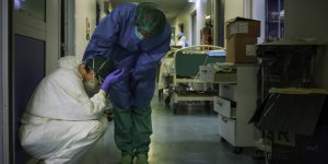 504 Tenaga Medis Wafat Akibat Covid-19, Jawa Timur Terbanyak