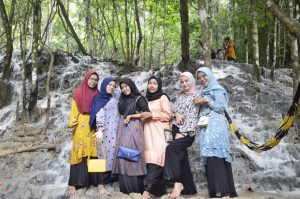 Aek Batu Bontar di Mandailing Natal, Tempat Favorit Baru Menghabiskan Weekend