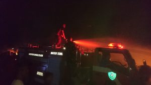 Api Terus Membesar Di Terminal, Damkar Tapsel Dikerahkan