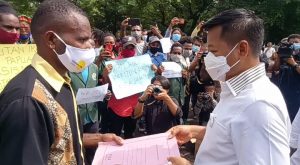 Dikatakan Bodoh Dan Kayak Monyet, Mahasiswa Papua di Medan Demo
