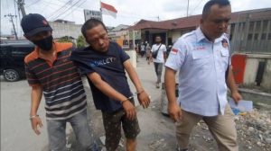 Nekat Mencuri di Perumahan, Preman Ini Remuk Dimassa