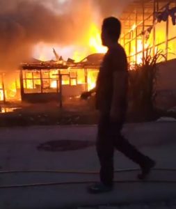 Gudang Sayur dan 4 Rumah Ludes Terbakar di Simalungun