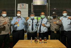 Razia di LPKA Kelas I Medan, Kaleng Rokok dan Kawat Diamankan