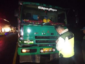 Rombongan Keluarga Asal Rokan Hilir Kecelakaan di Batubara, Seorang Mahasiswa Tewas