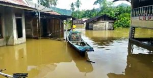 Banjir dan Longsor Terjang Sejumlah Wilayah di Tapanuli Selatan, ini Daftarnya