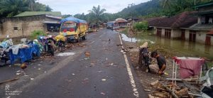 Alhamdulillah, Banjir Rianiate Tapsel Mulai Surut, Warga: Kami Tak Pernah Kelaparan