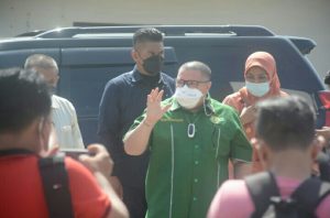 Didampingi Razman Arif Nasution, Bendahara Dinas Kesehatan Sidimpuan Hadiri Panggilan Kejaksaan