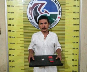 Tabur Barang Bukti Sabu ke Lantai, Seorang Pria asal Padangsidimpuan Ditangkap