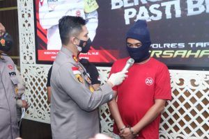 Bergaya Ala Koboi Simpan Senjata Api Ilegal, Anak Anggota DPRD Tapanuli Selatan Ditangkap