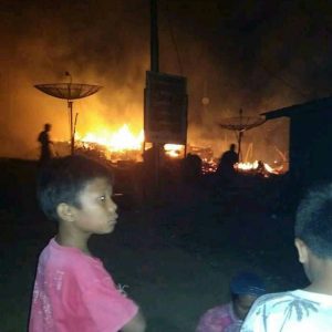 Kebakaran di Losung Batu, Tiga Rumah Warga Hangus