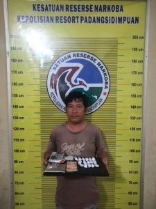 Coba Buang Barang Bukt, Seorang Pria  Asal Kampung  Losung Sidimpuan Ditangkap