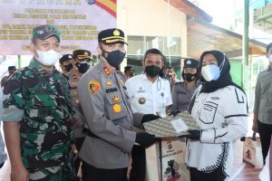 Mulai dari Polisi, OPD, Camat Hingga Kepala Puskesmas Diganjar Penghargaan dari Kapolres Tapsel, Kok Bisa?