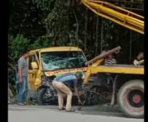 Gawat! Ambulance Metta Medika Padangsidimpuan Masuk Jurang