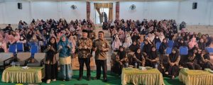 Di Internasional Seminar IAIN Padangsidimpuan, Rusydi NasutionTekankan Perlunya Mempersiapkan Generasi Produktif