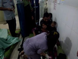 Update  Keracunan Warga di Desa Sibanggor Julu Madina: 18 Korban Sudah Dievakuasi