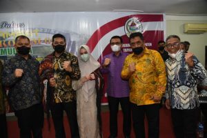 Sekda Tapsel Hadiri Pisah Sambut Danrem 023/KS