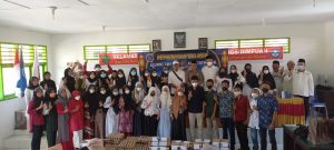 Puasa Ramadan, Alumni SMP Negeri 2 Padangsidimpuan Berbagi dengan Puluhan Anak Yatim