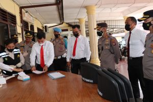 Mendadak, Pejabat Utama Hingga Polwan di Polres Pematangsiantar Jalani Tes Urine, Kok Bisa?