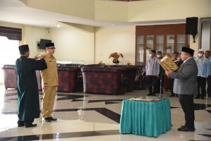 Bupati Dolly Lantik M Frananda Penjabat Sekda Tapsel