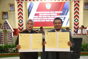 Pemkab Tapsel dan Kejari Tandatangani Nota Kesepahaman Terkait Masalah Hukum