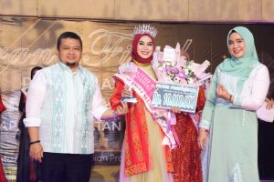 Bupati Dolly Tantang Putri Pariwisata Kreatif Promosikan Wisata Tapsel