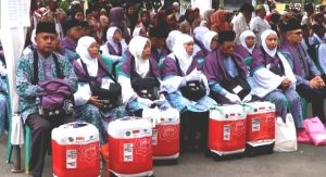 Isak Tangis Berangkatkan Calon Haji di Sidimpuan, Usia 92 Tahun Paling Tua