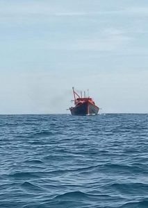 “Pak Menteri Kelautan Tolong” Kapal Pukat Harimau Marak dan Rusak Alat Tangkap Nelayan di Pantai Barat Madina