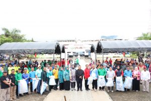 Bupati dan Ketua TPP Kompak Gotong Royong Bersama Masyarakat