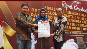 Jelang Pemilu, Dua Petahana Kembali Dilantik Sebagai Komisioner KPU Tapsel